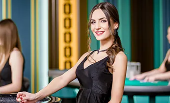 Bàn chơi casino trực tuyến với dealer tại Club888 APK
